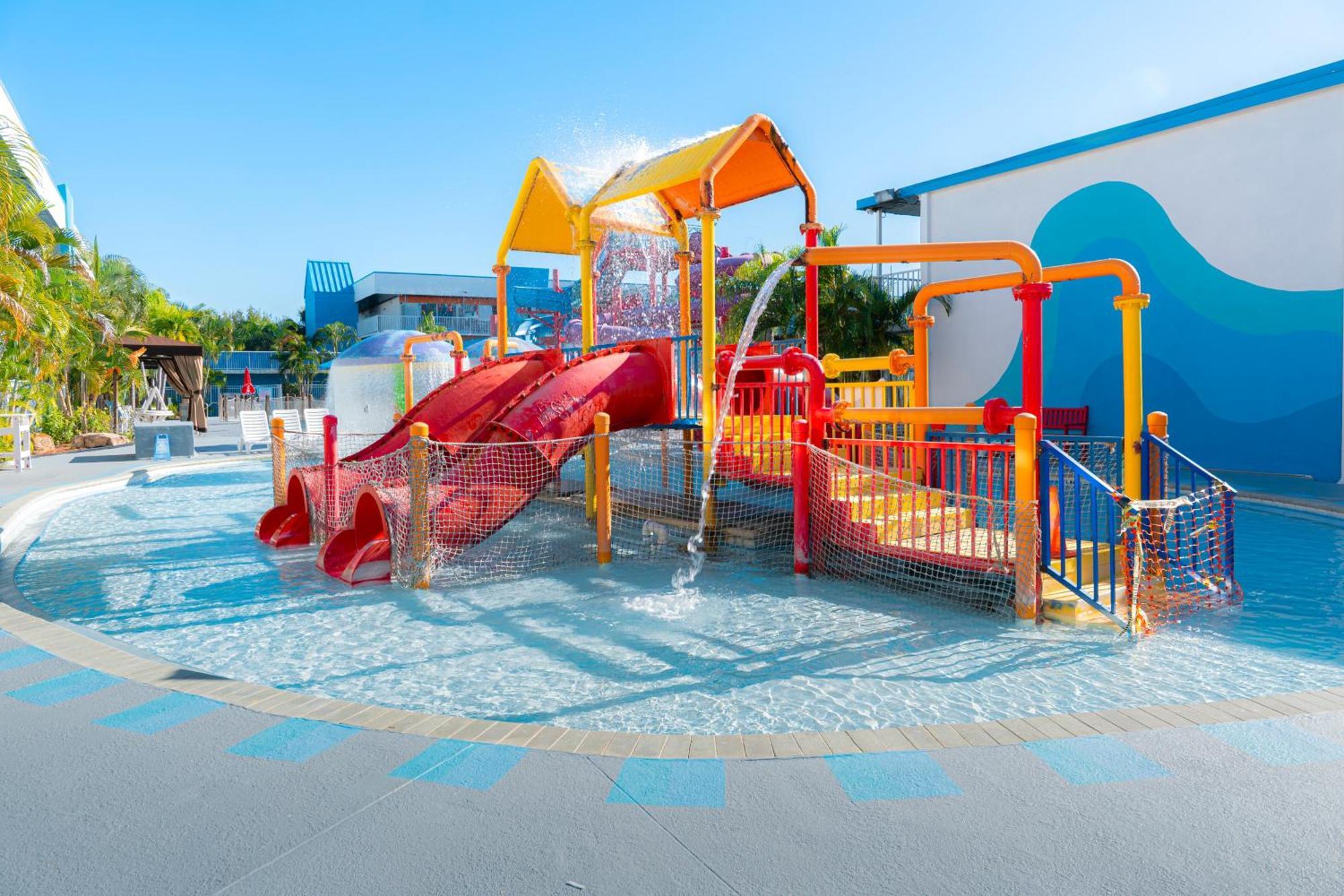 Ramada By Wyndham Flamingo Water Park Hotel Kissimmee Exterior foto