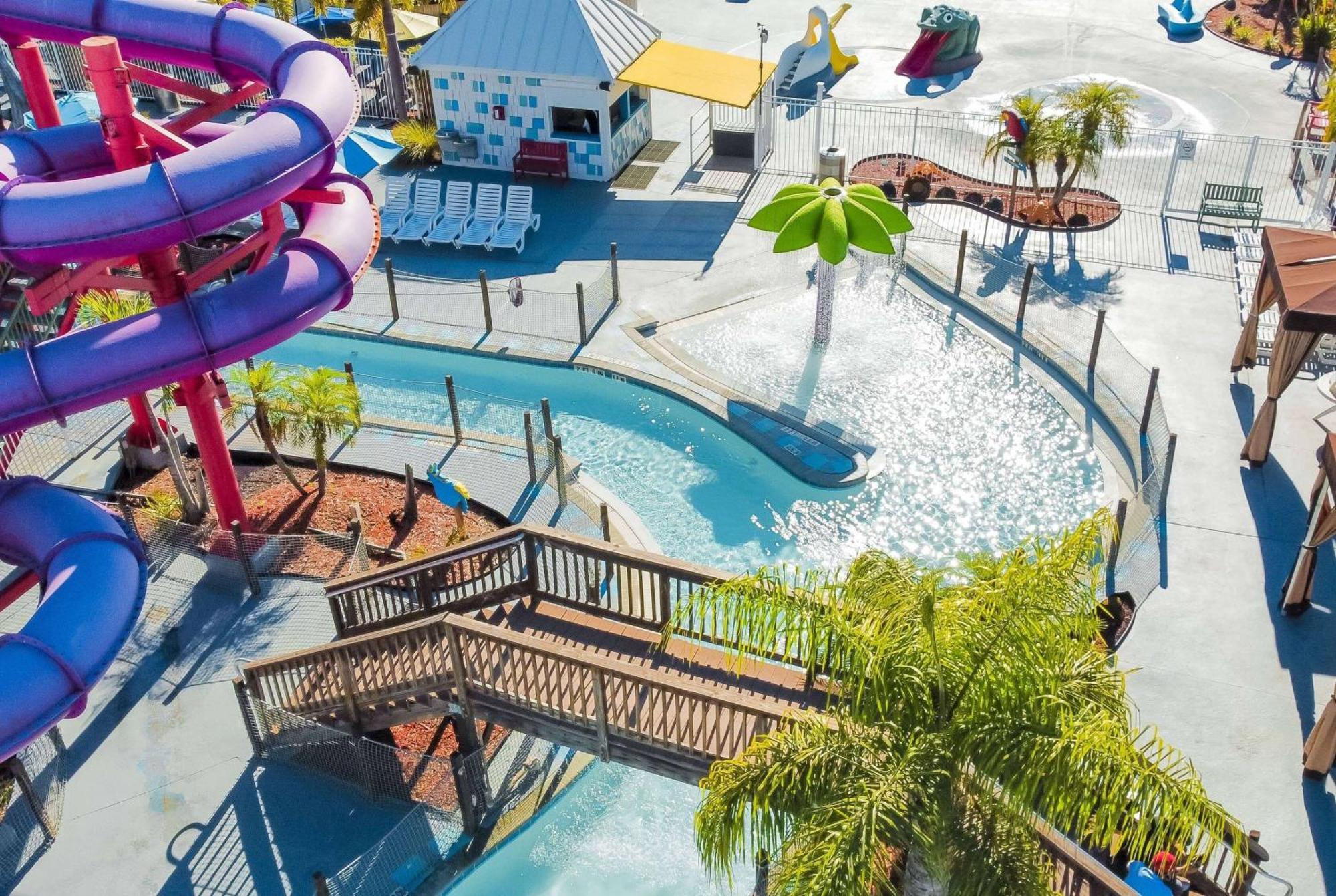 Ramada By Wyndham Flamingo Water Park Hotel Kissimmee Exterior foto
